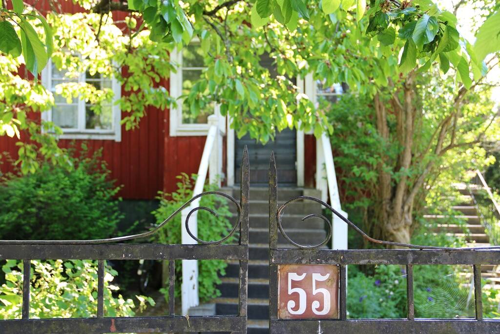 Slättgårdsvägen 55/Johannisdalsgatan 6